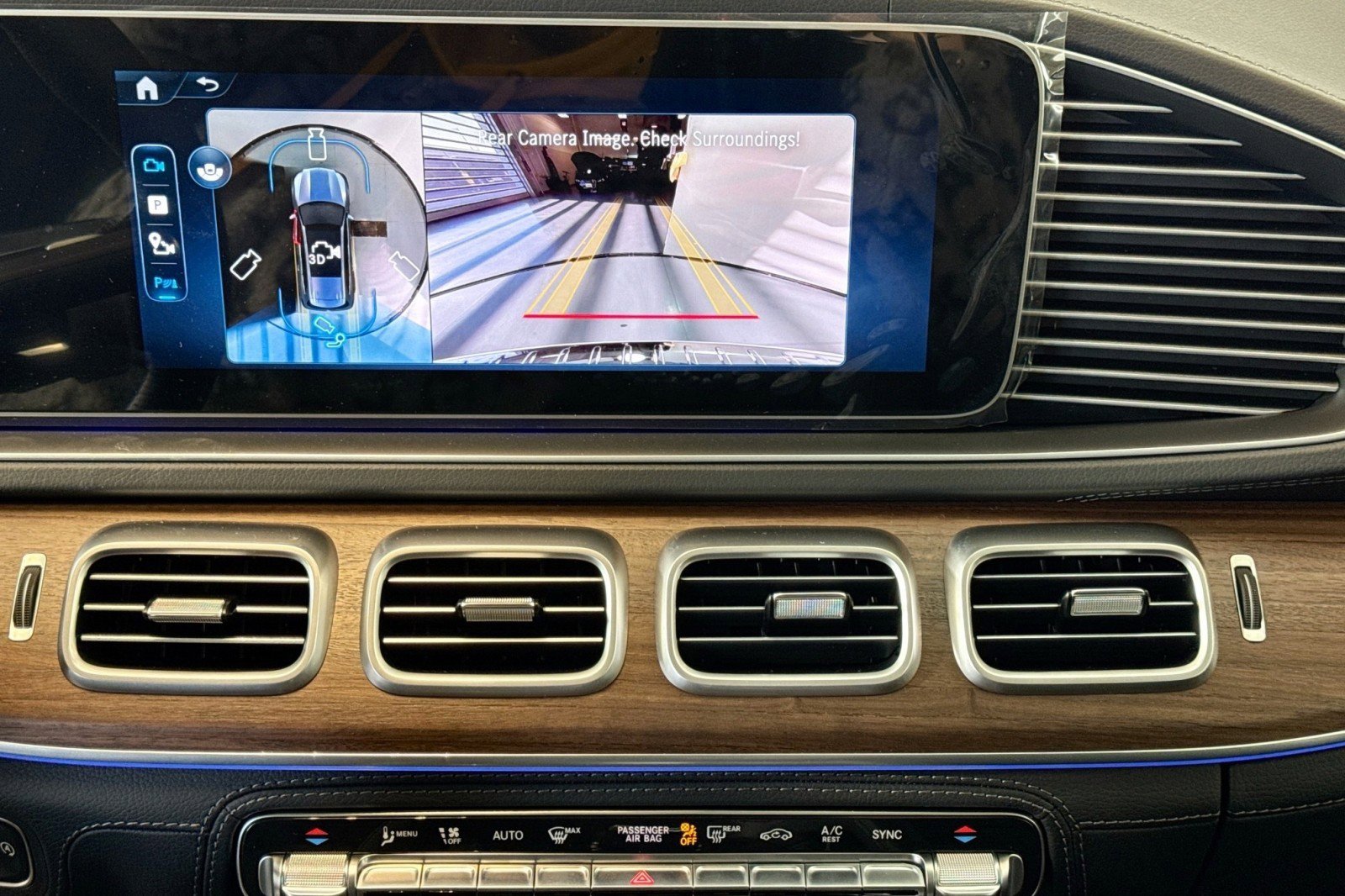 New 2026 Mercedes-Benz GLS 580 4MATIC image 13