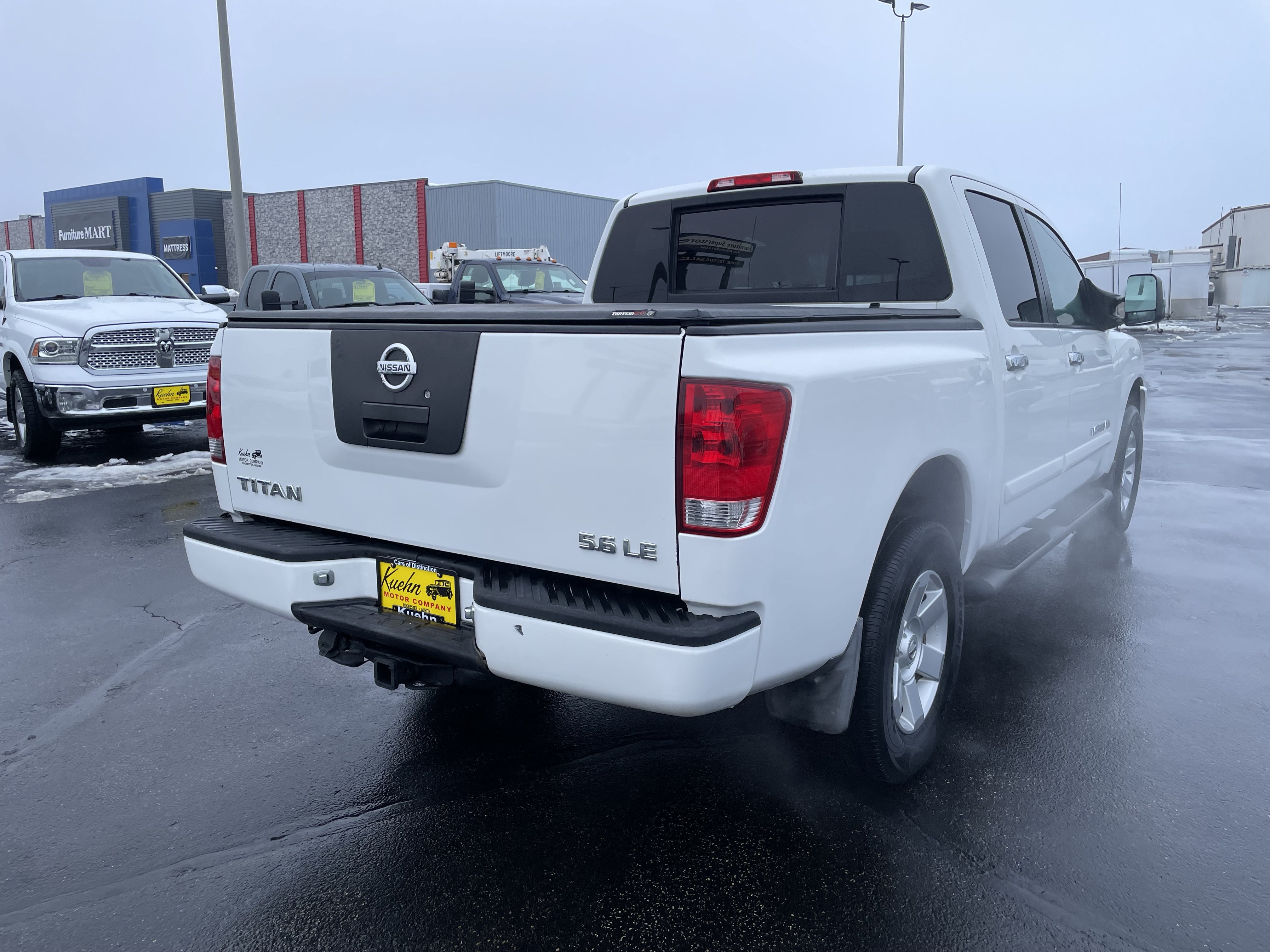 Used 2006 Nissan Titan LE w/ (T01) Tow Pkg AWD/4WD image 8
