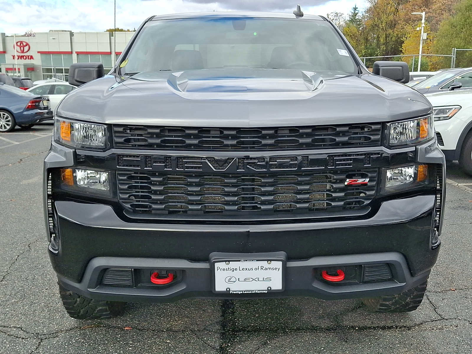 Used 2019 Chevrolet Silverado 1500 Custom Trail Boss w/ Custom Convenience Package image 2
