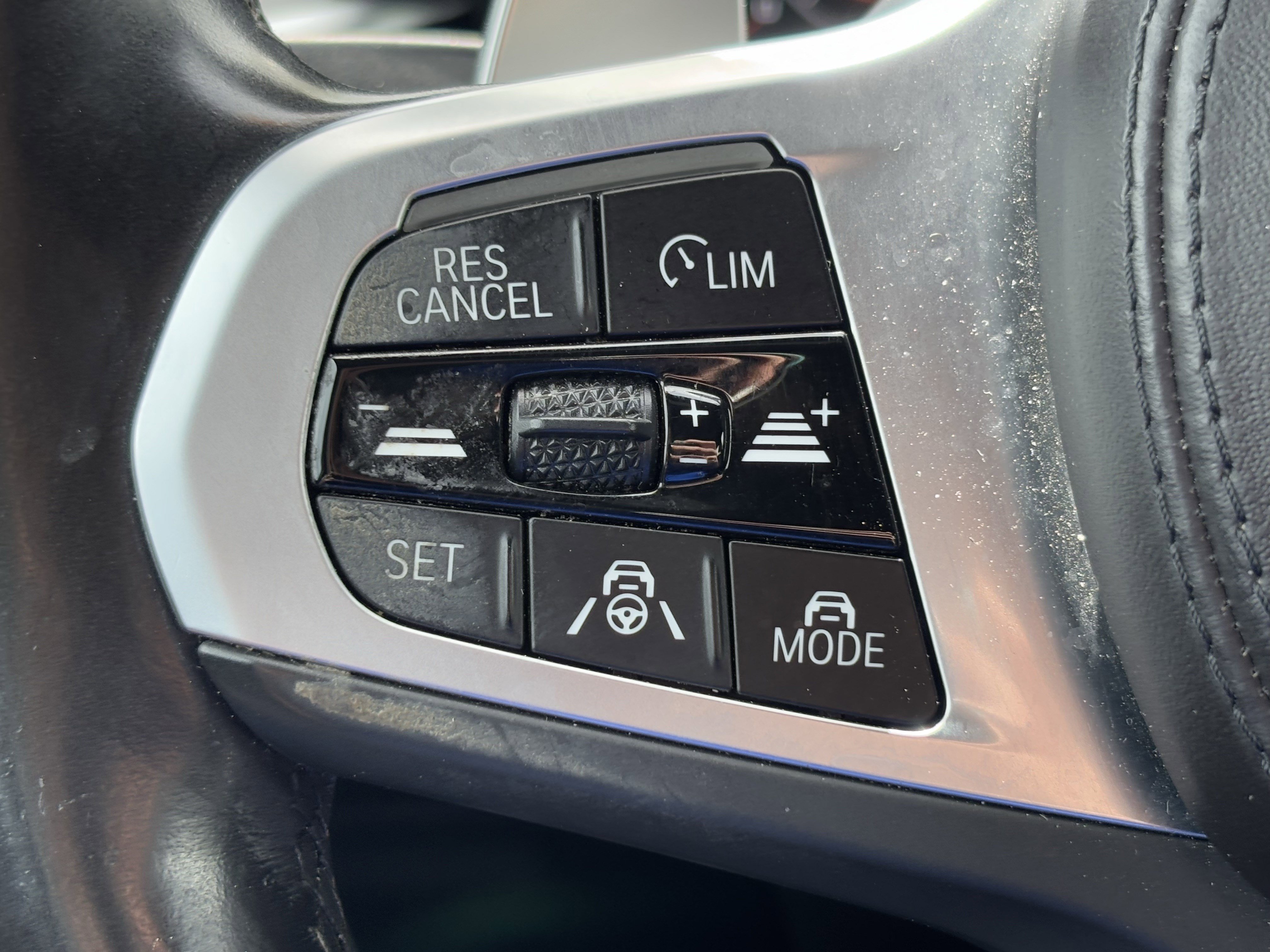 Certified 2023 BMW M550i xDrive w/ Executive Package image 19