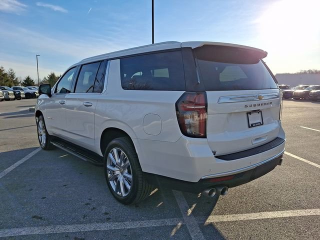 Used 2023 Chevrolet Suburban High Country image 4