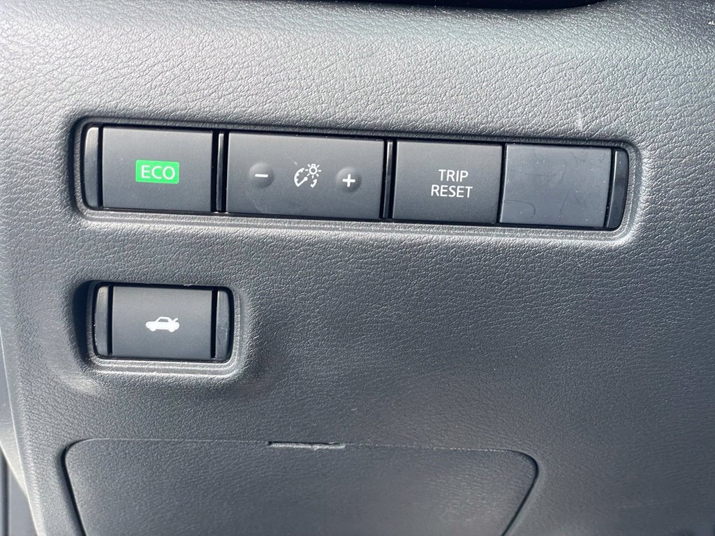 Certified 2023 Nissan Sentra SV w/ All-Weather Package FWD image 12