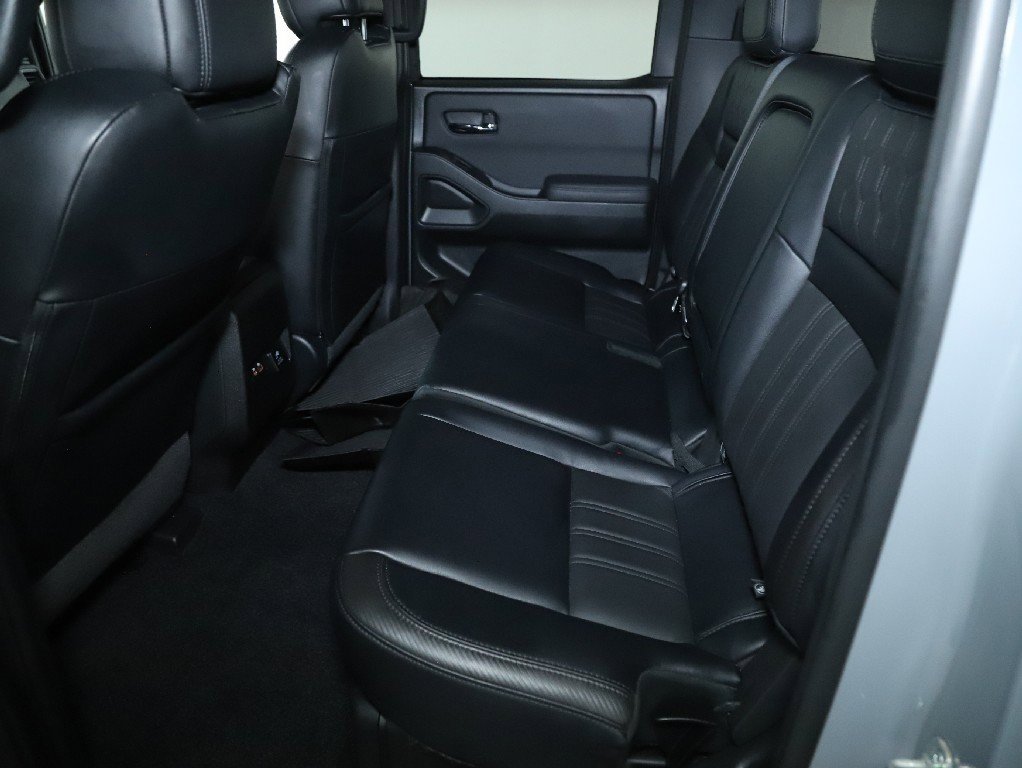 Certified 2022 Nissan Frontier PRO-4X w/ Pro-4X Premium Package image 14