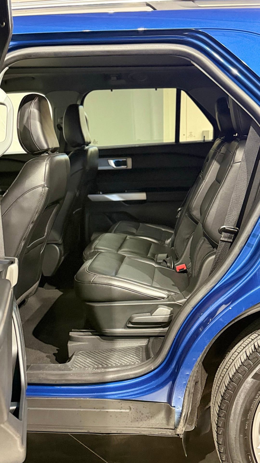 Used 2021 Ford Explorer Limited w/ Equipment Group 301A image 51