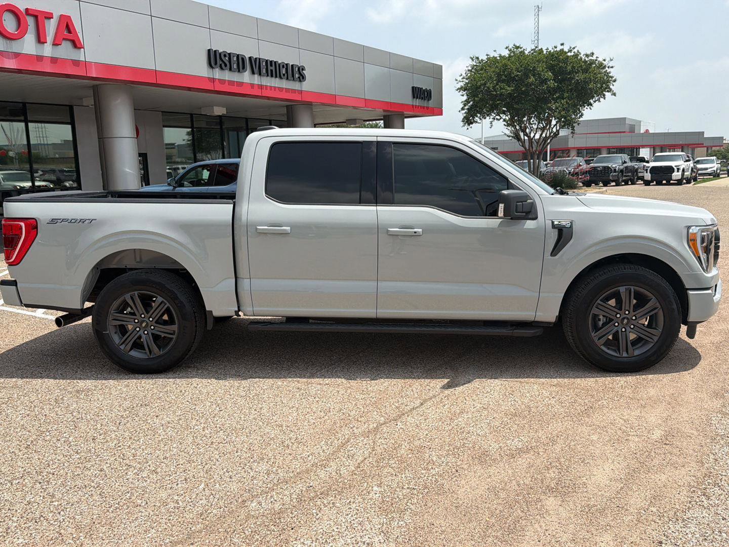 Used 2023 Ford F150 XLT w/ Equipment Group 302A High RWD image 2