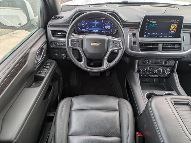 Used 2024 Chevrolet Suburban LT image 20