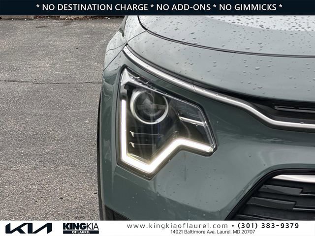 Used 2025 Kia Niro EX Touring FWD image 28