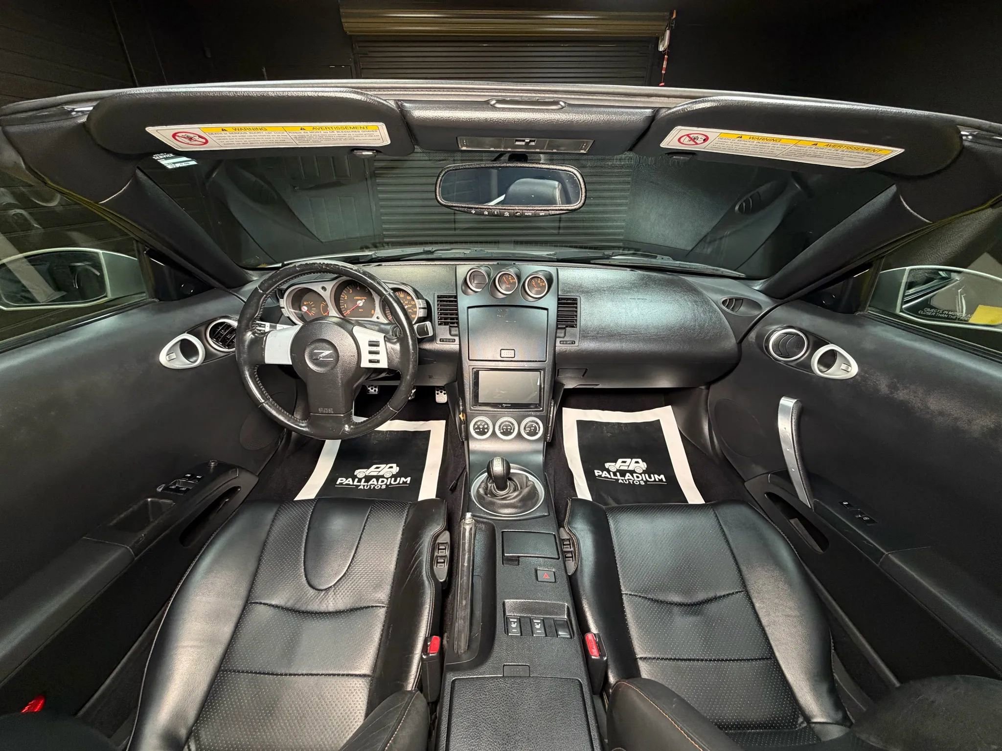 Used 2004 Nissan 350Z Touring image 17