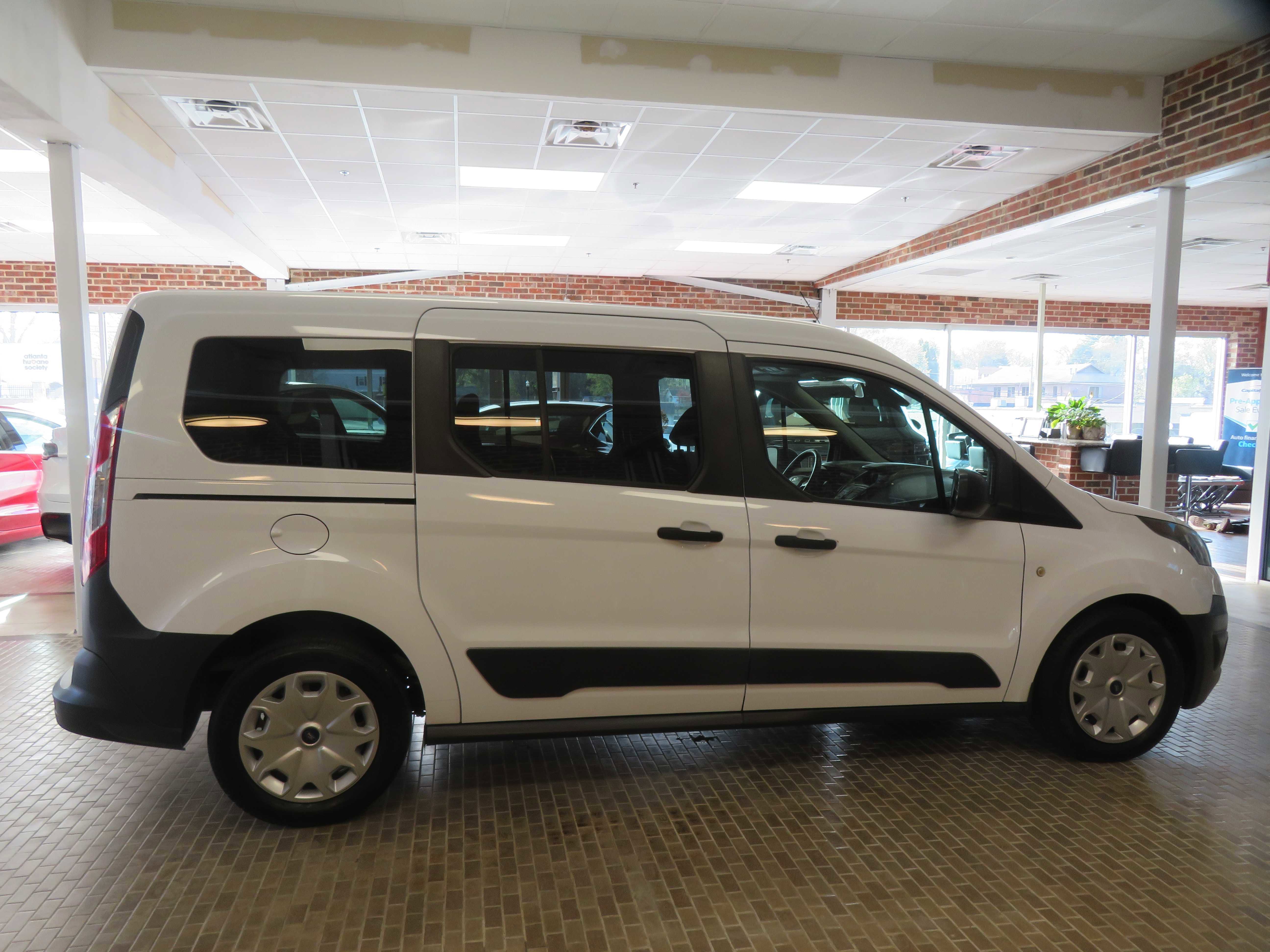 Used 2016 Ford Transit Connect XL image 55