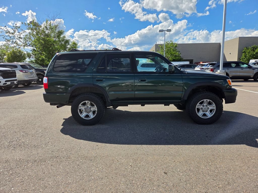 Used 1999 Toyota 4Runner SR5 AWD/4WD image 2