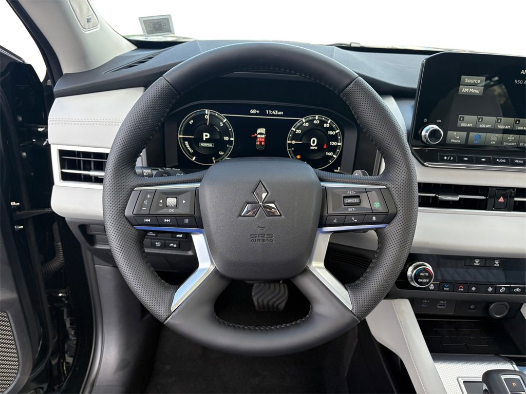 New 2025 Mitsubishi Outlander SEL image 6