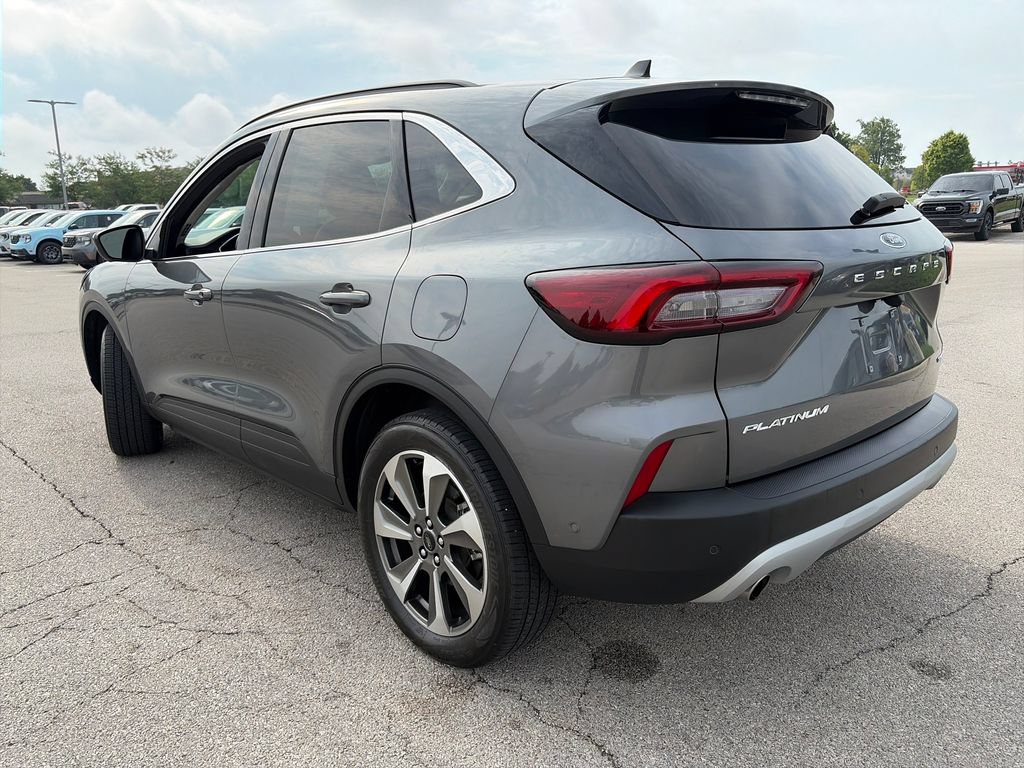 Used 2024 Ford Escape Platinum w/ Premium Technology Package AWD/4WD image 5