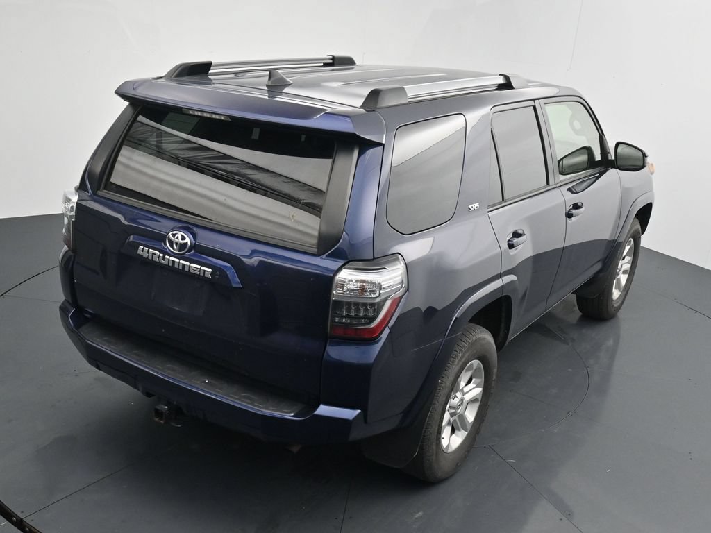 Used 2024 Toyota 4Runner SR5 AWD/4WD image 15