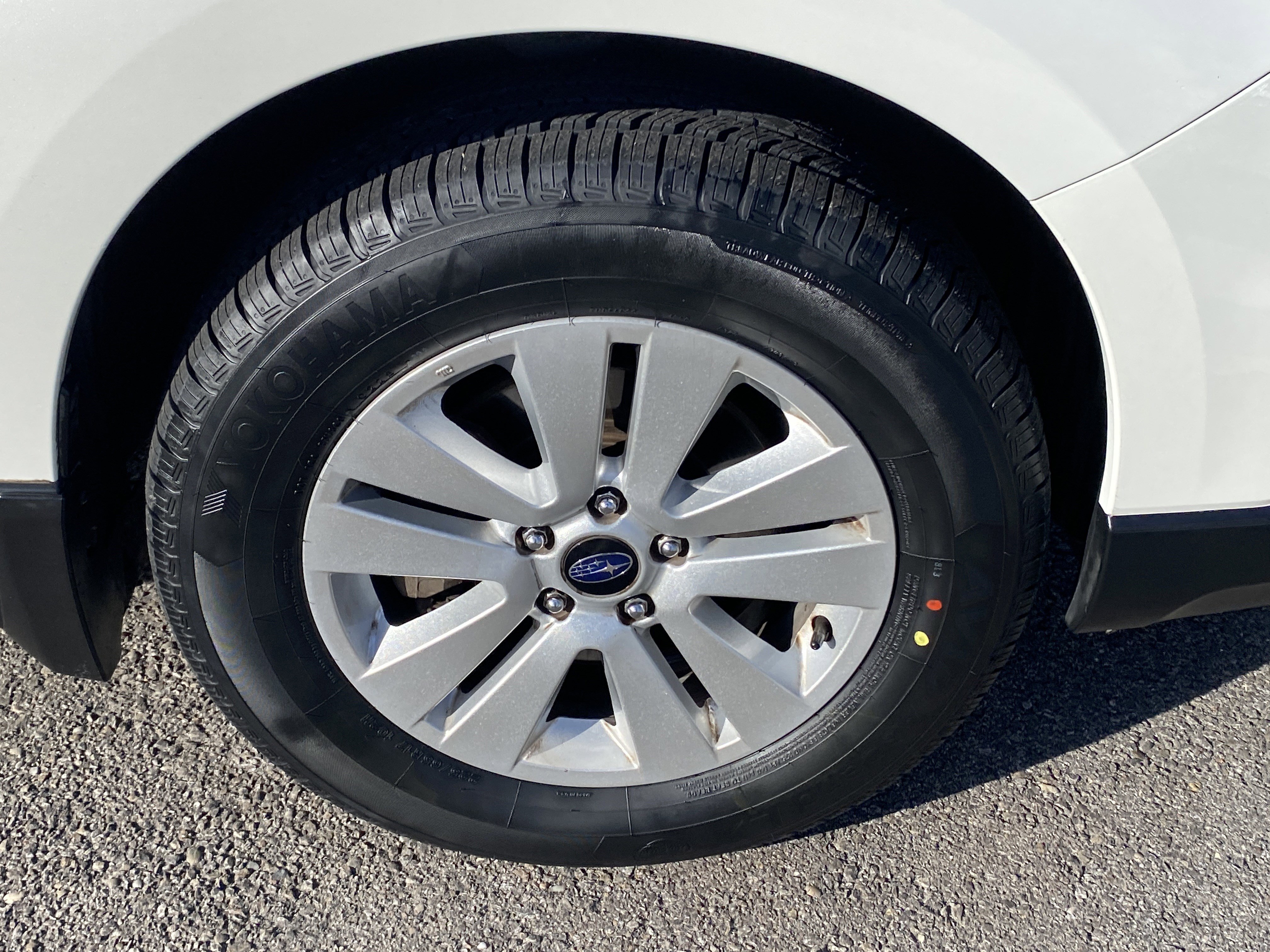 Used 2016 Subaru Outback 2.5i Premium image 28