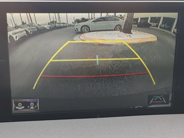 Used 2022 Lexus UX 200 w/ Accessory Package (Z2) FWD image 22