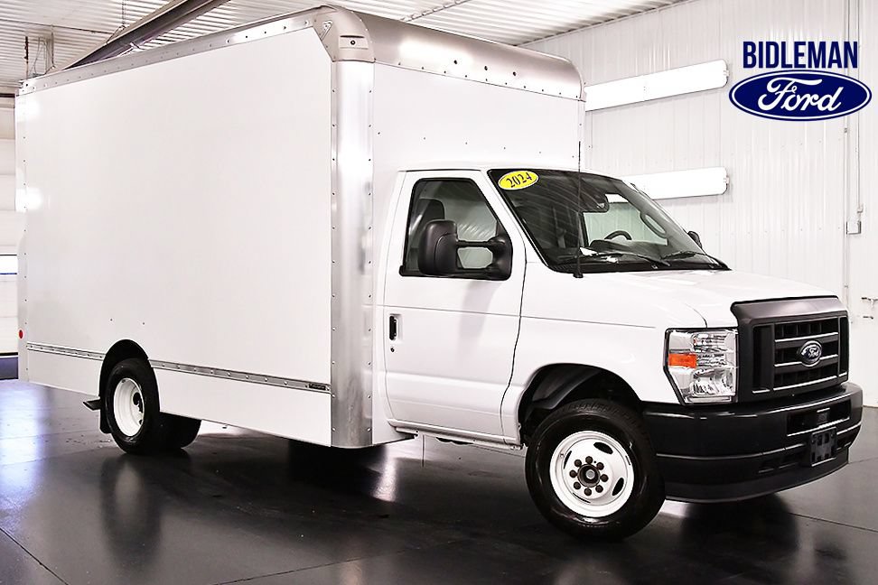 Used 2024 Ford E-450 and Econoline 450 Super Duty w/ Driver's Safety Package