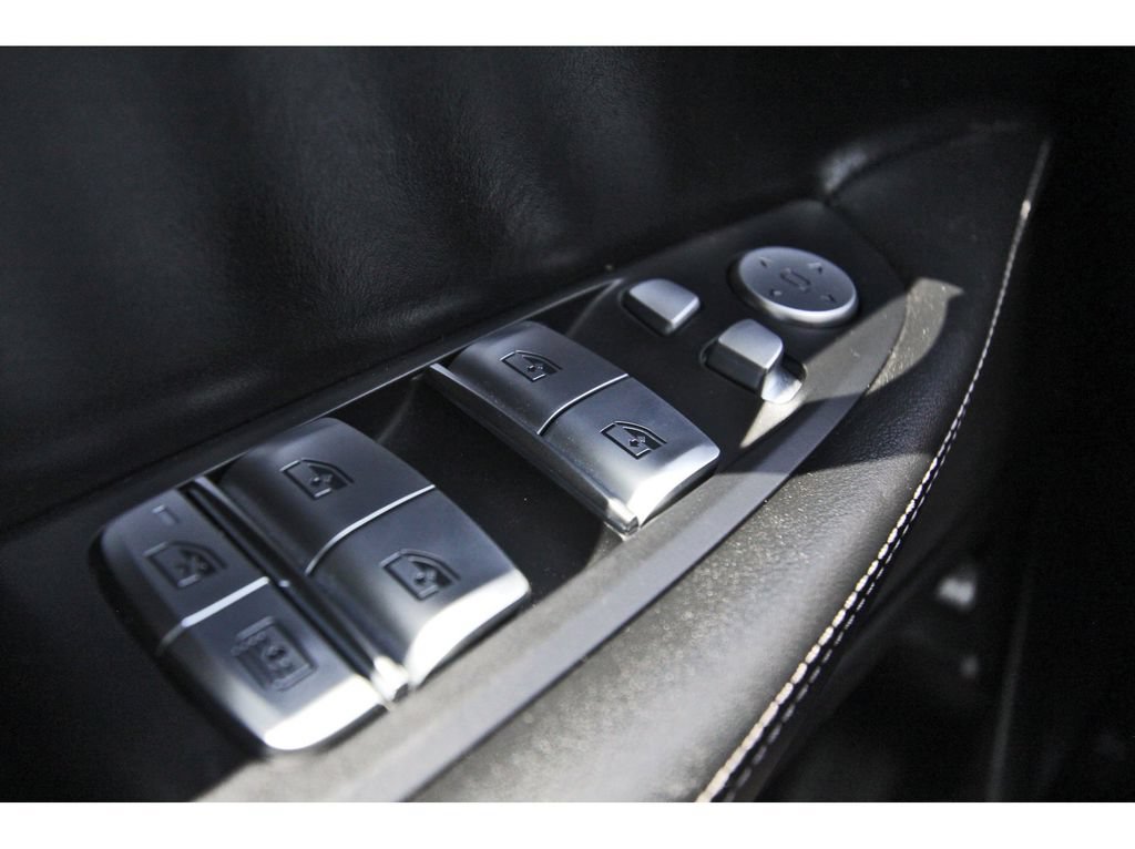 Used 2022 BMW 750i xDrive w/ Executive Package AWD/4WD image 20