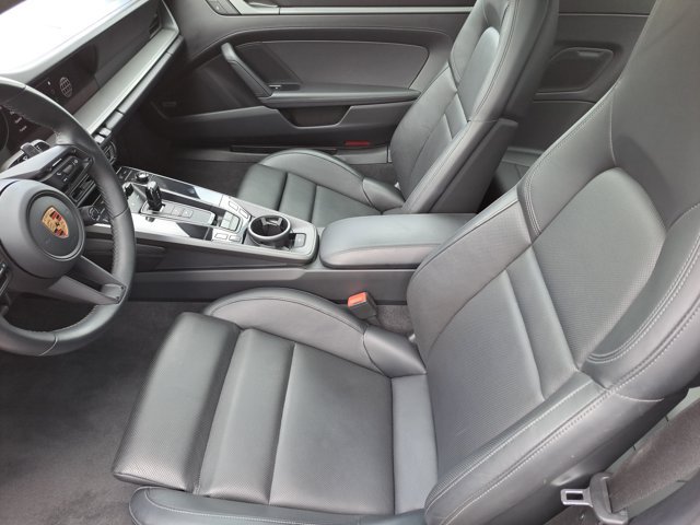 Used 2023 Porsche 911 Carrera S RWD image 18