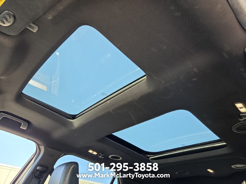 Used 2018 Ford Explorer Sport w/ Equipment Group 401A AWD/4WD image 18