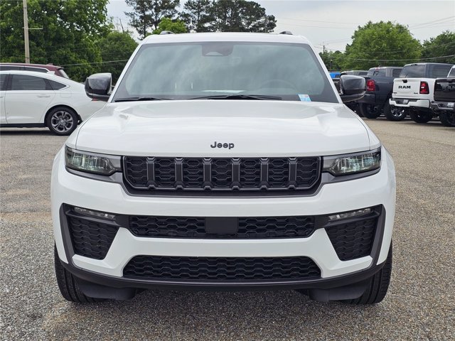 New 2026 Jeep Grand Cherokee Limited w/ Limited Altitude Package RWD image 5