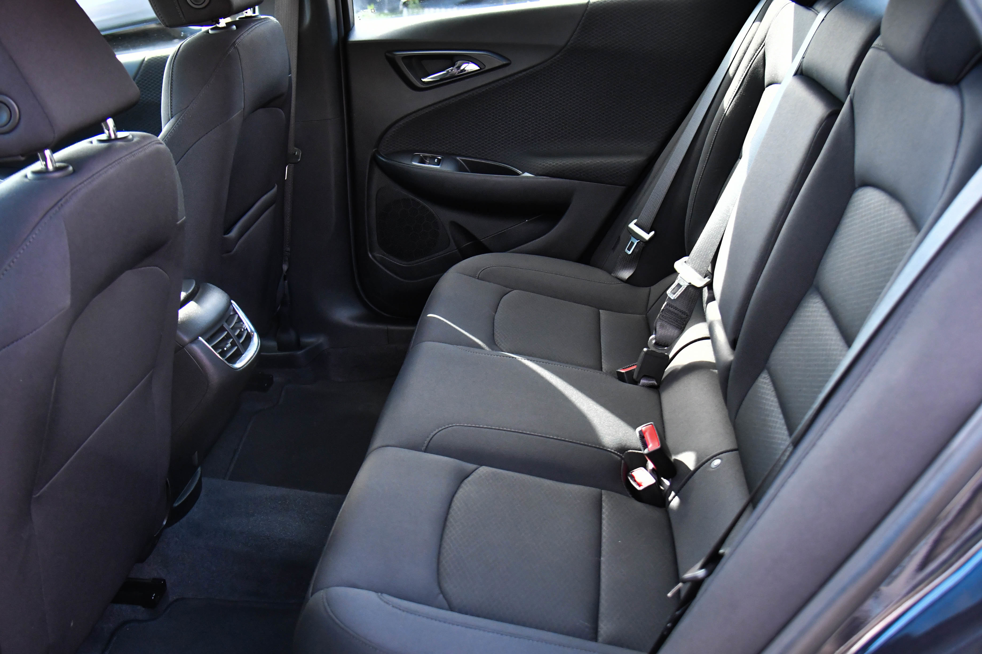 Used 2023 Chevrolet Malibu LT image 33