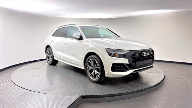 Used 2023 Audi Q8 Premium w/ Convenience Package AWD/4WD image 9