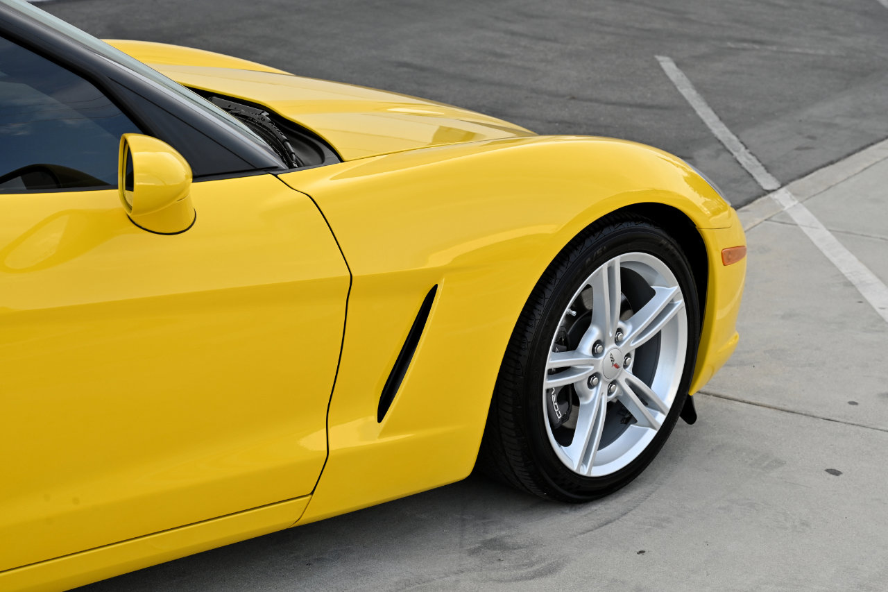 Used 2008 Chevrolet Corvette Coupe image 28