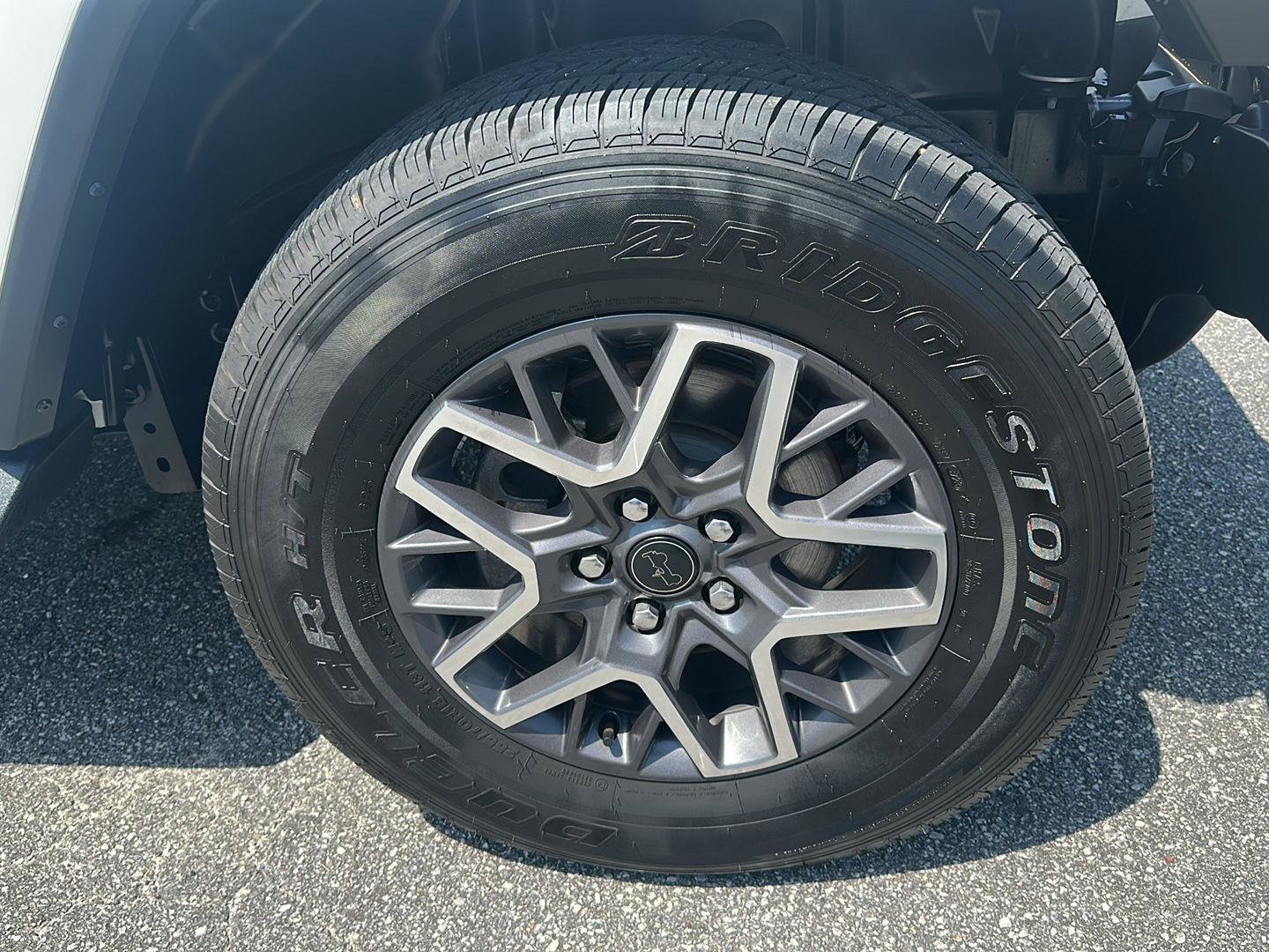 Used 2024 Jeep Wrangler Sahara image 3