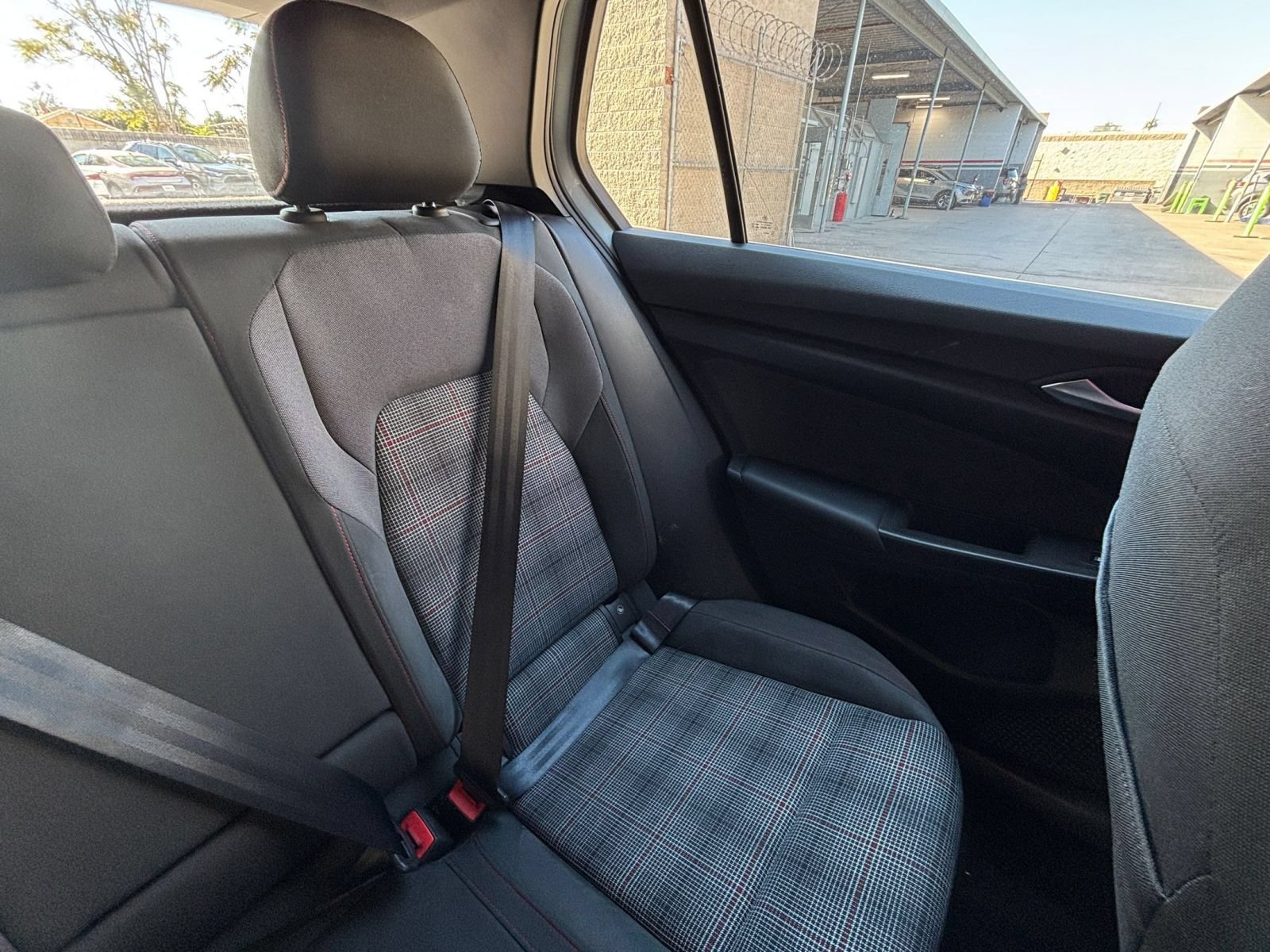 Used 2026 Volkswagen Golf S FWD image 37