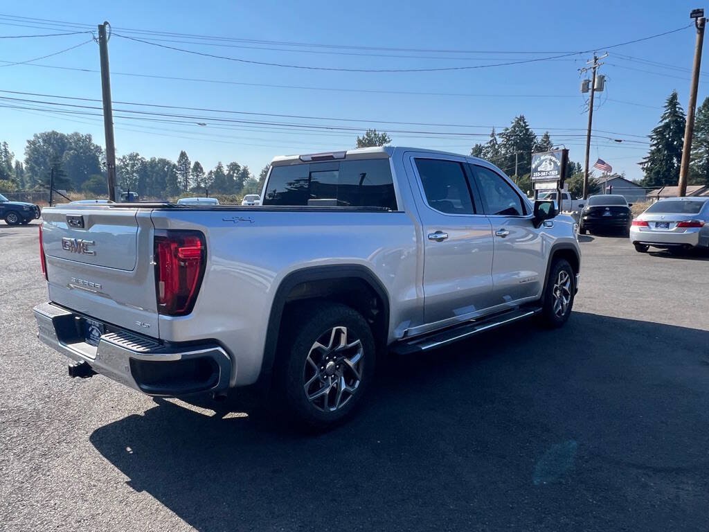Used 2022 GMC Sierra 1500 SLT w/ SLT Premium Plus Package AWD/4WD image 21