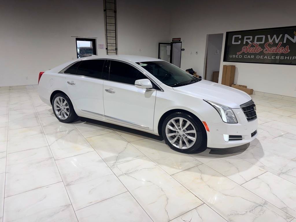 Used 2016 Cadillac XTS Luxury w/ Driver Awareness Package FWD image 3