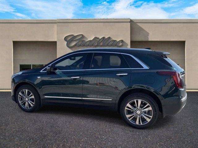 Certified 2026 Cadillac XT5 Premium Luxury w/ Driver Assist Package FWD image 9