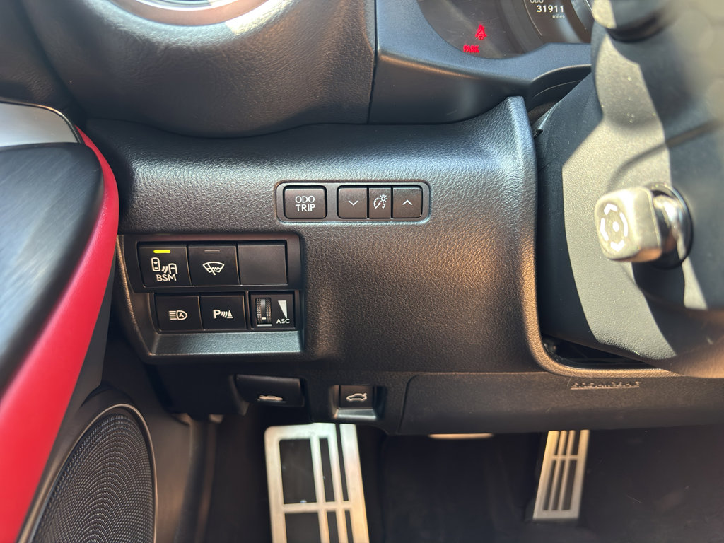 Used 2024 Lexus RC 350 F Sport image 11