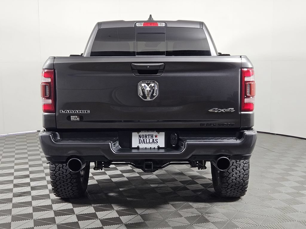 Used 2024 RAM 1500 Laramie AWD/4WD image 4