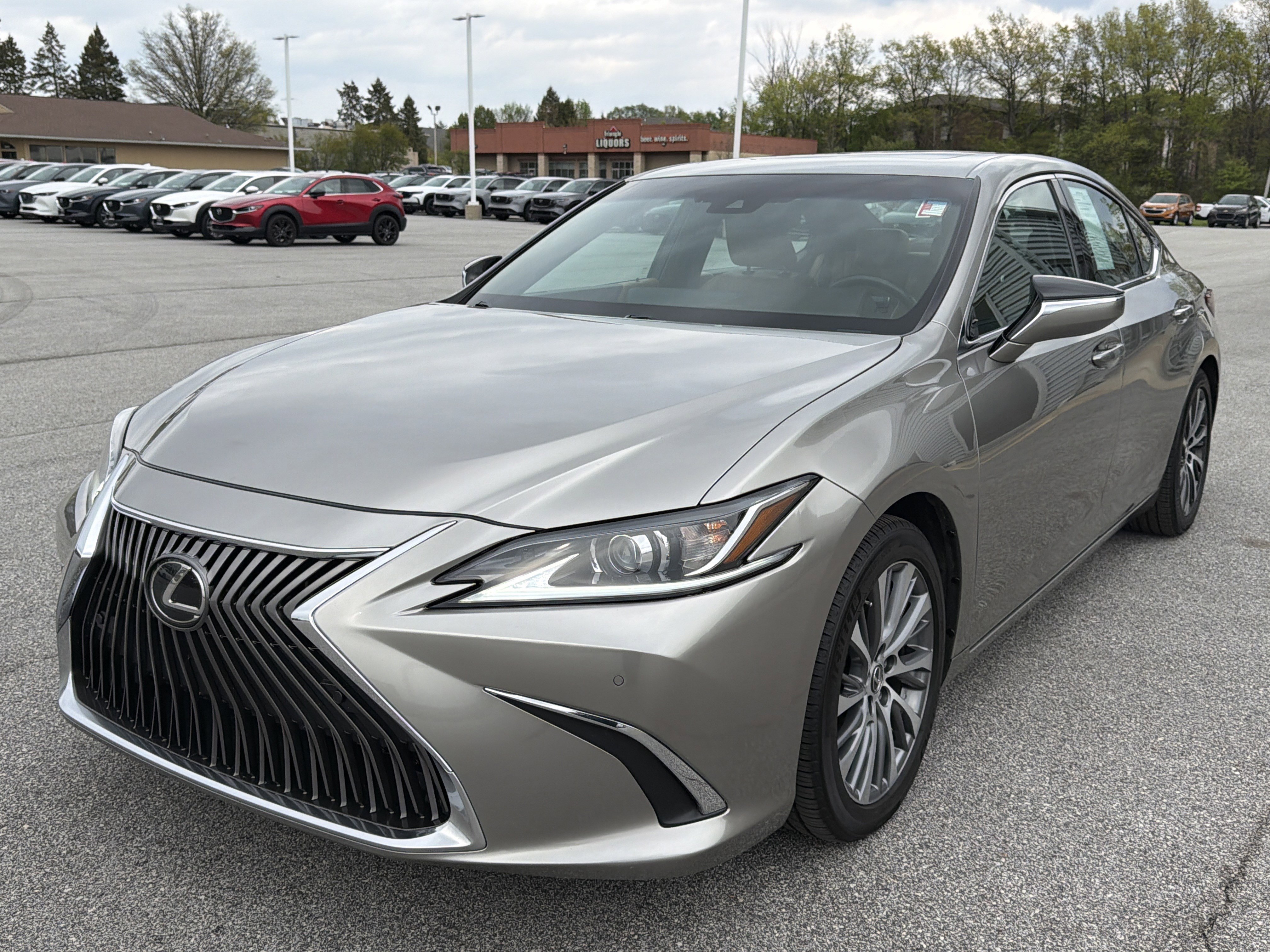 Used 2020 Lexus ES 350 w/ Premium Package FWD image 7