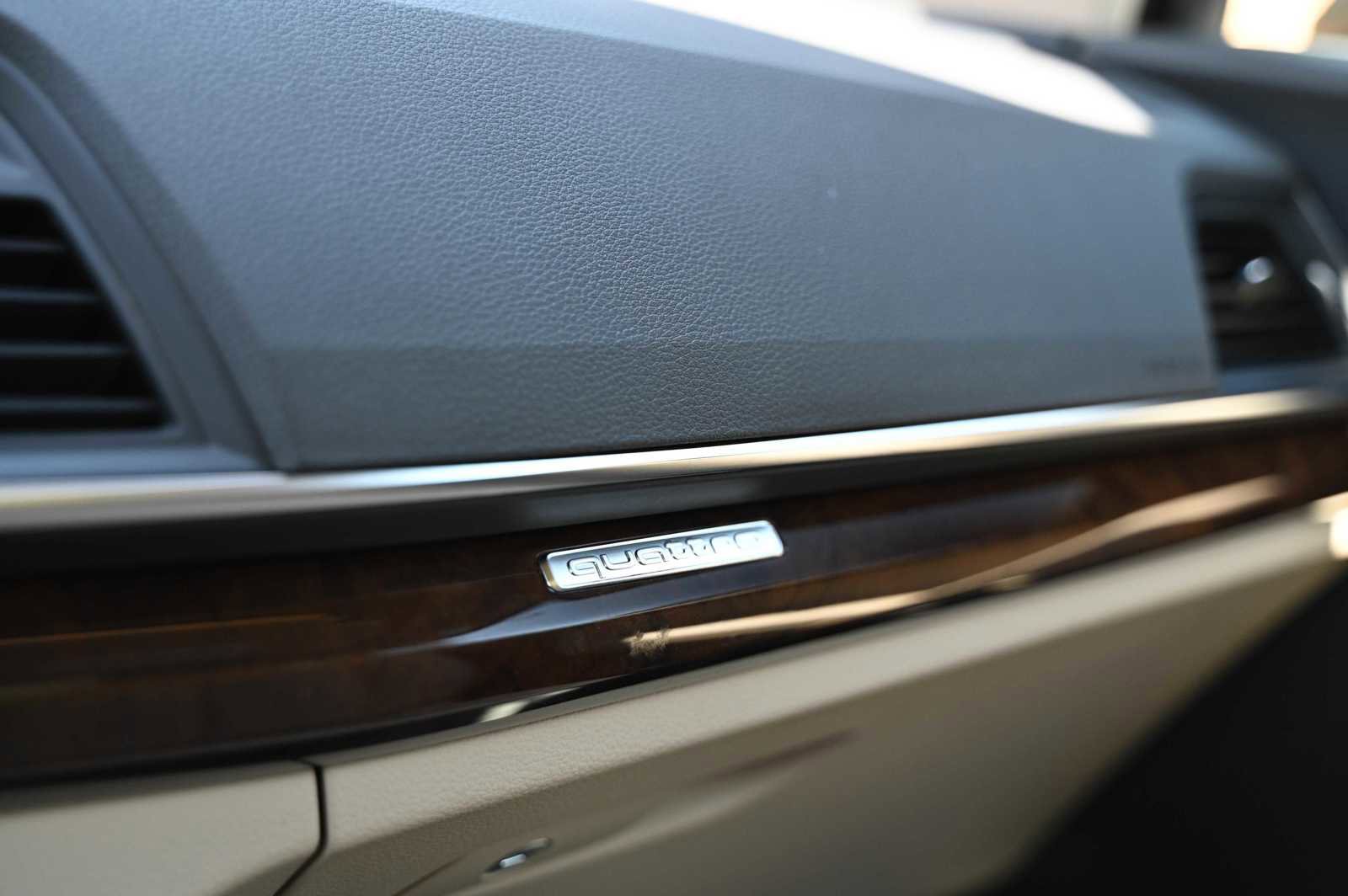 Used 2019 Audi Q5 2.0T Premium Plus AWD/4WD image 17