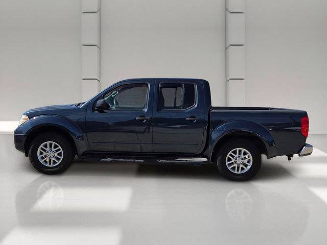 Used 2015 Nissan Frontier SV RWD image 2