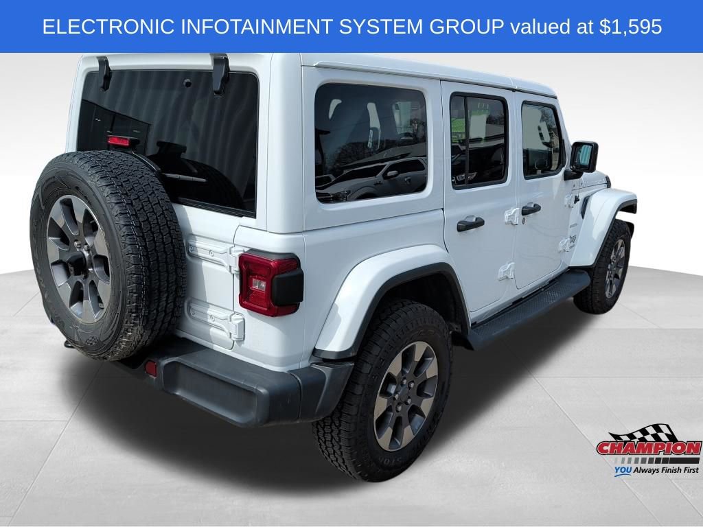 Used 2018 Jeep Wrangler Unlimited Sahara image 5