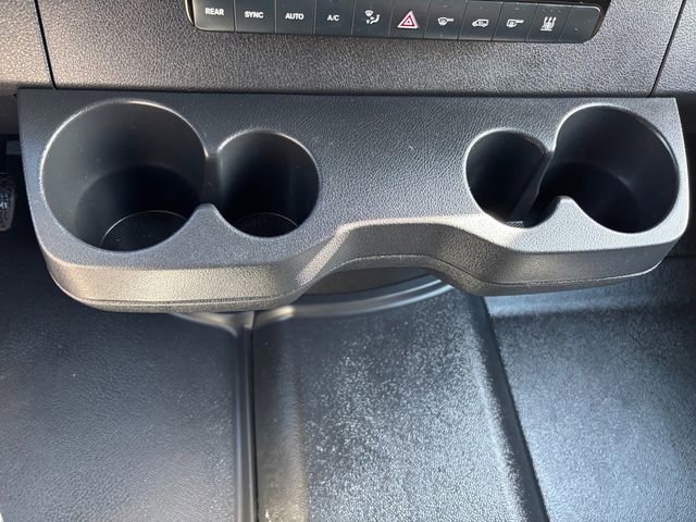 Used 2024 Mercedes-Benz Sprinter 2500 image 19