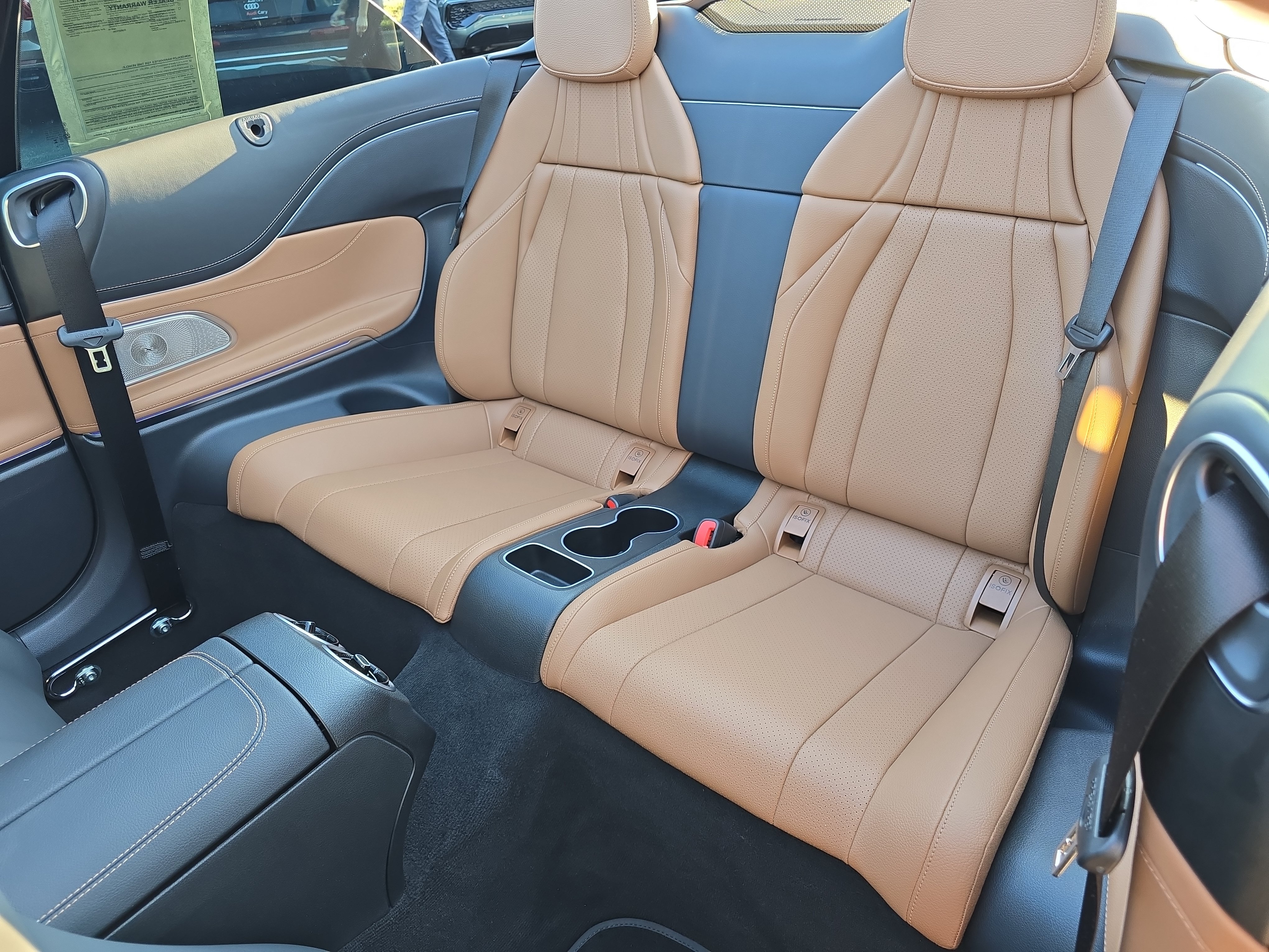 Used 2024 Mercedes-Benz CLE 450 4MATIC Cabriolet image 13