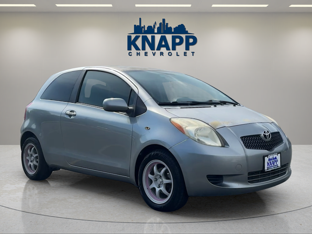 Used 2008 Toyota Yaris 2-Door Hatchback FWD image 6