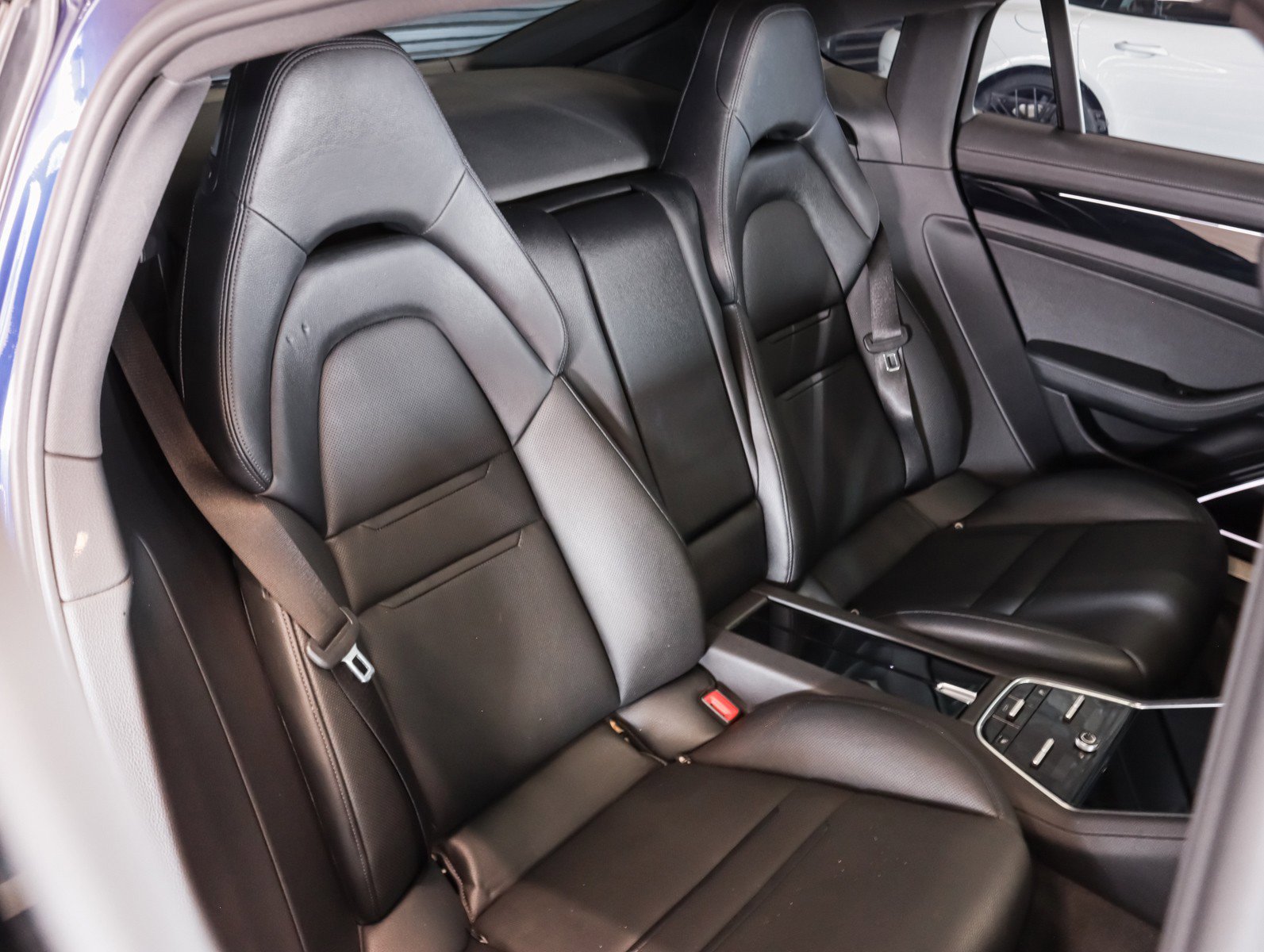 Certified 2022 Porsche Panamera 4S image 6