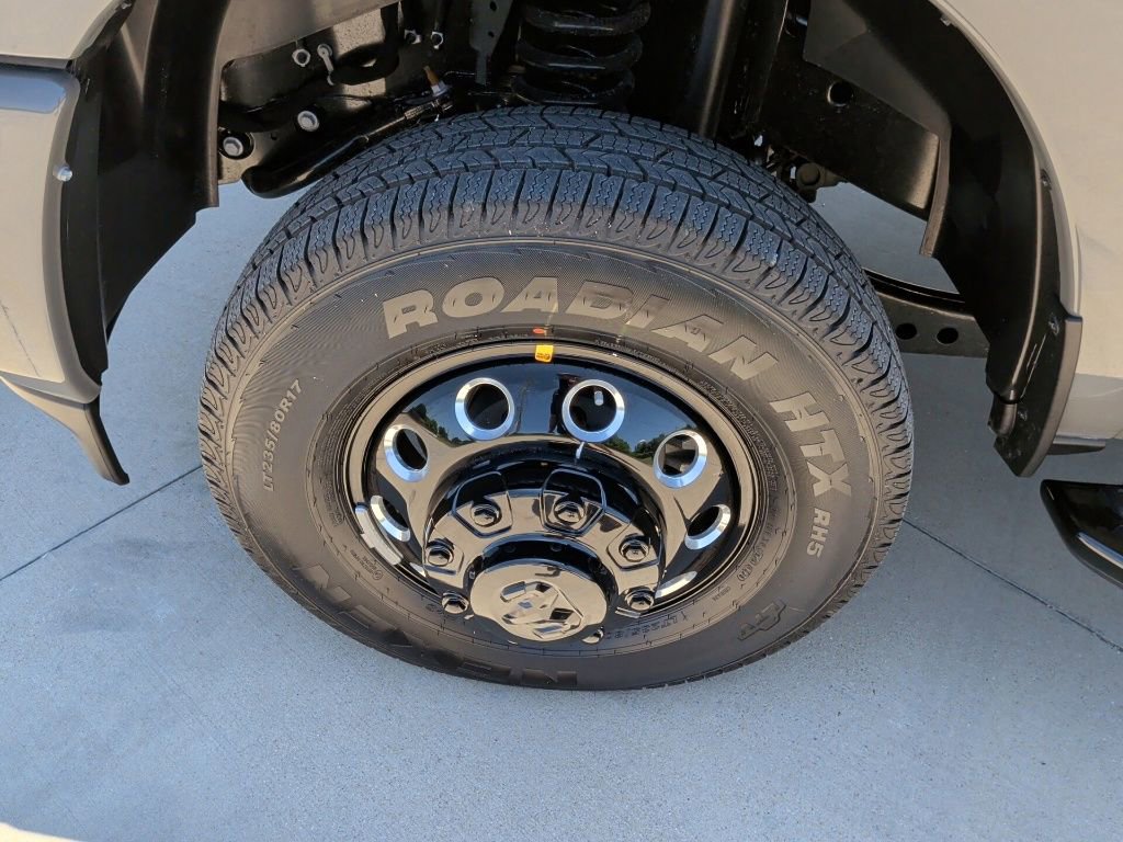New 2026 RAM 3500 Laramie AWD/4WD image 53