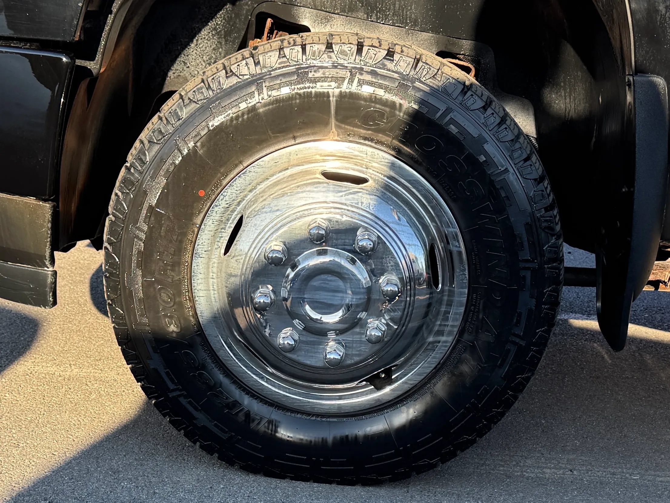 Used 2011 GMC Sierra 3500 Denali AWD/4WD image 9