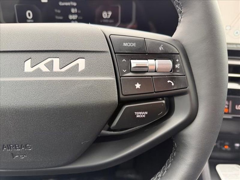 New 2026 Kia Sportage SX image 21