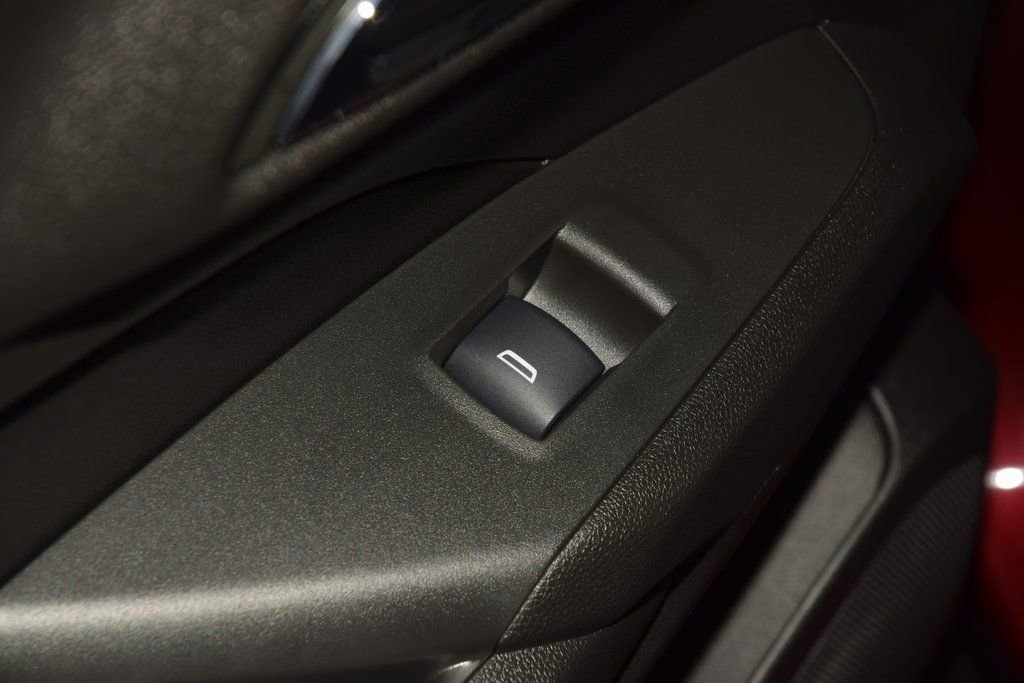 Certified 2024 Chevrolet Trax LS w/ Driver Confidence Package image 37