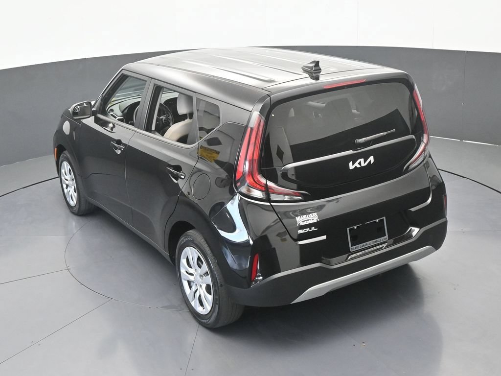 Used 2023 Kia Soul LX FWD image 37