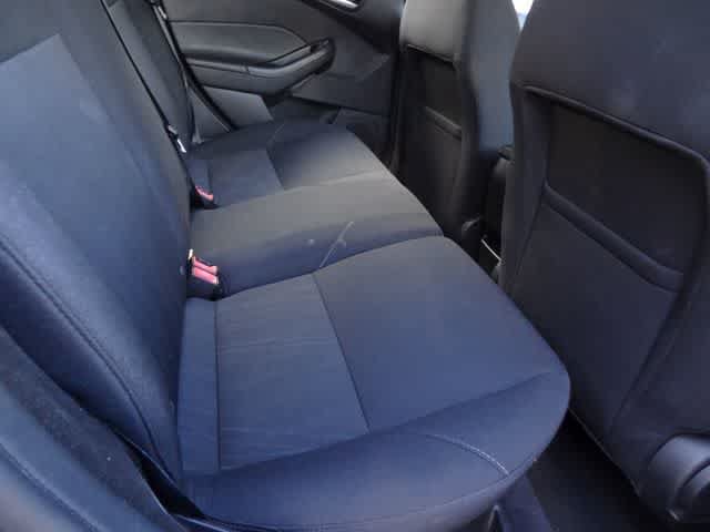 Used 2016 Ford Focus SE FWD image 21