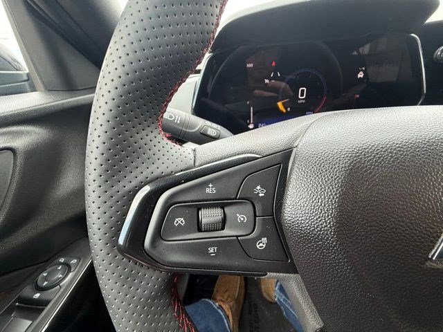 Used 2024 Chevrolet Trax RS image 17