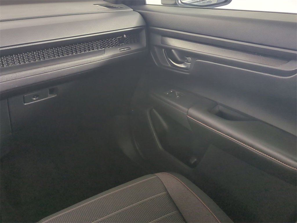 Used 2025 Honda CR-V Sport image 19